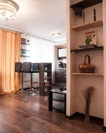 Studio On Koroloya 4 Apartment *